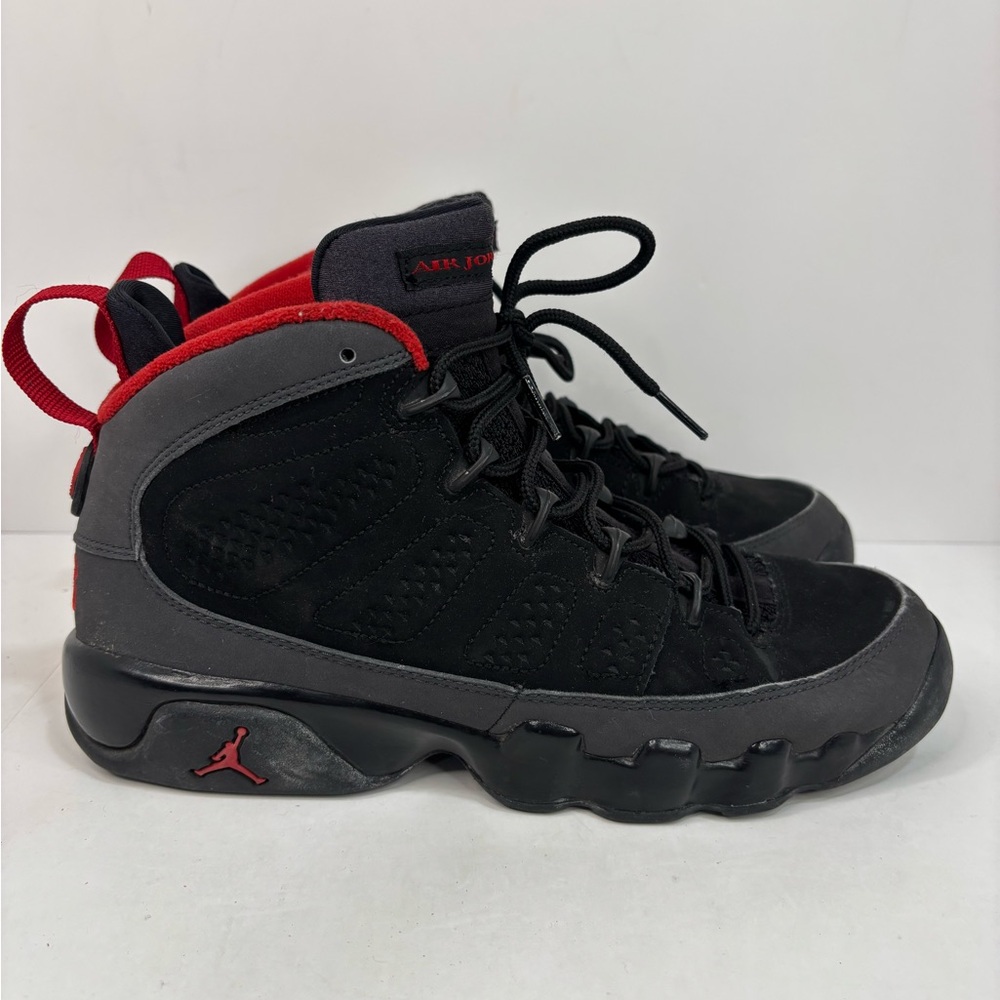 Jordan retro 9 Sneakers charcoal and Red